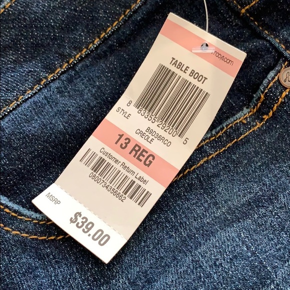 American Rag Jeans - Picture 2 of 4